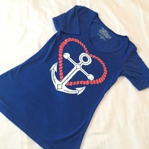 Nautical anchor graphic tee